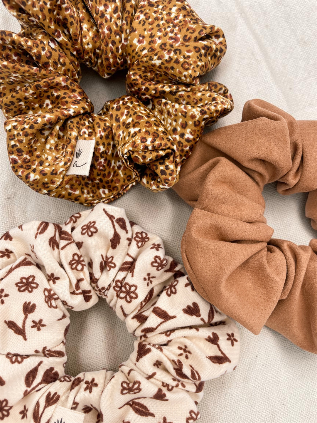 Scrunchie - Tan