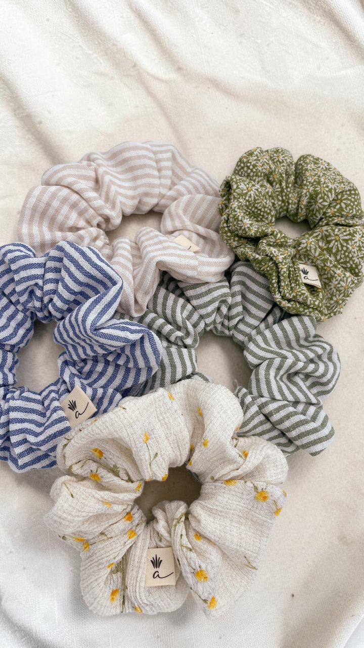 Scrunchie - Daisy