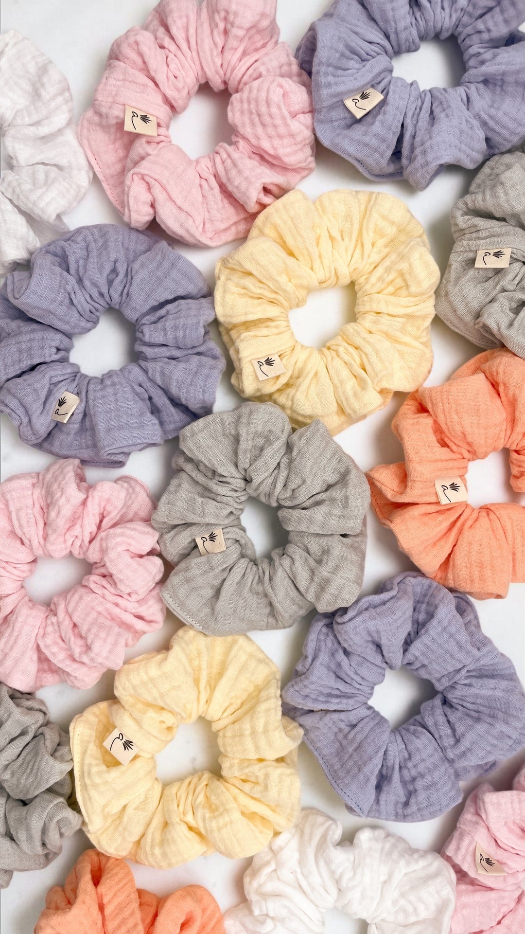 Muslin scrunchies - Melon